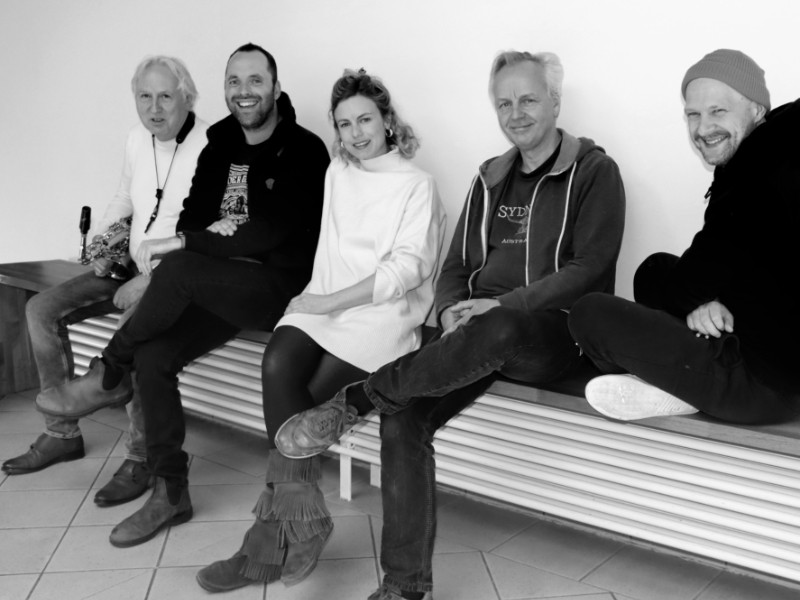 CADENZA feat. Corinna Fiedler