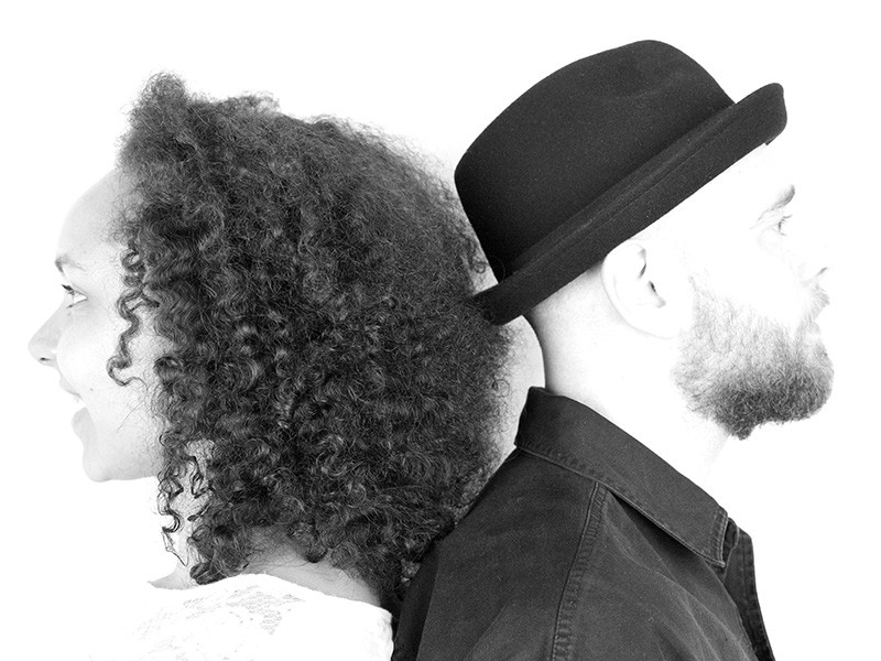 Kulturflohmarkt mir Live Musik von WHITE COFFEE